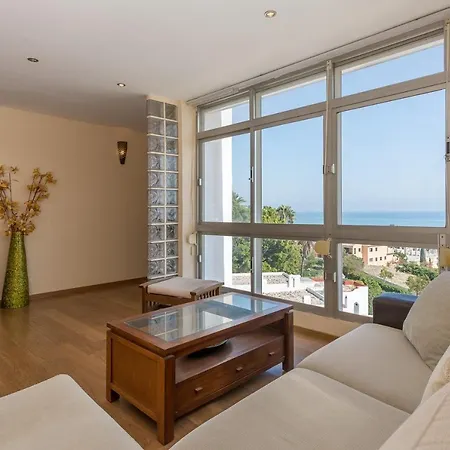 Penthouse Carihuela *